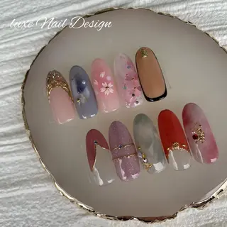 ネイル luxe NailDesignのネイルデザイン