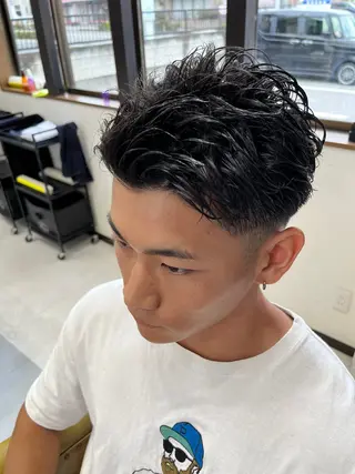 ショート パーマ 峯 渉人のヘアスタイル