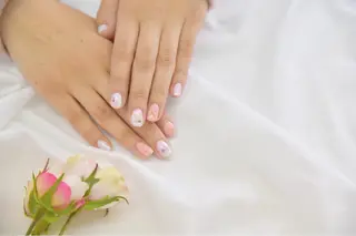 ネイル 東京セルフネイルサロン所属・M MIKIKOのネイルデザイン