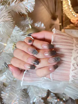 ネイル 23時まで❤︎韓国、 ワンホンネイルのネイルデザイン