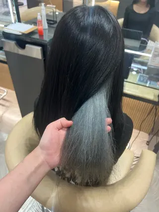 カラー ONE CONCEPT【ワンコンセプト】所属・飯味 華菜のヘアスタイル