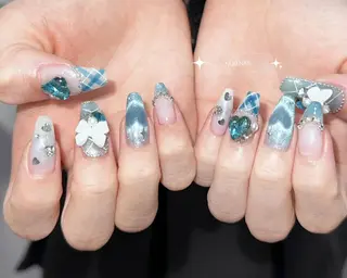 ネイル RINA 🤍のネイルデザイン