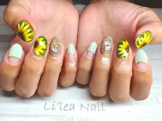 ネイル Li'leaNail AINAのネイルデザイン