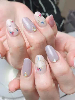 ネイル 石原 夕華のネイルデザイン