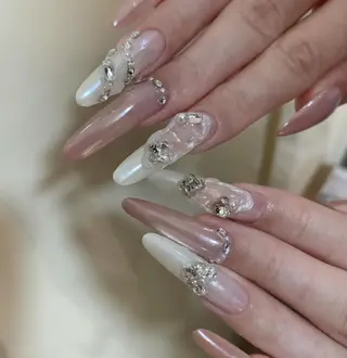 ネイル Pure&Rich Nailのネイルデザイン