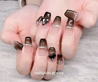 ネイル R inのネイルデザイン