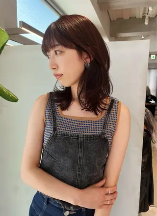 ミディアム ひかり／ベージュ ／似合わせカットのヘアスタイル