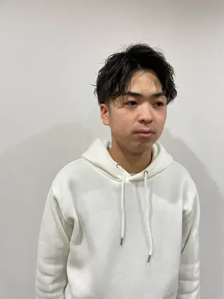 ショート パーマ メンズ 山本 尚輝のヘアスタイル