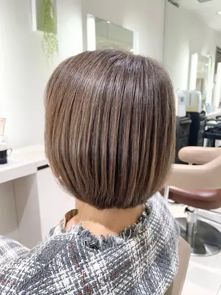 ショート 清藤 綾のヘアスタイル