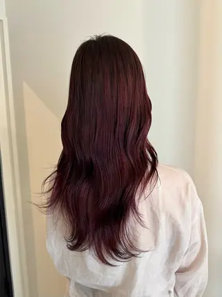 ロング カラー 内沼 恵留菜のヘアスタイル