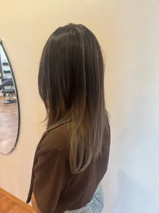 カラー PROPOSTA桑名 tsujiのヘアスタイル