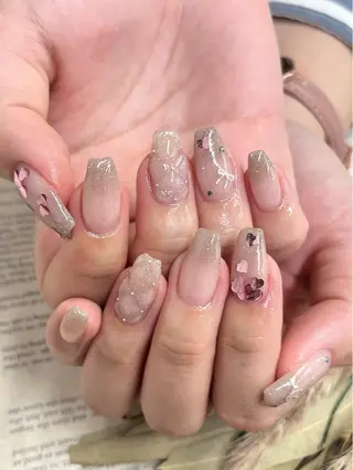 ネイル Basic町田本店 Suzunaのネイルデザイン