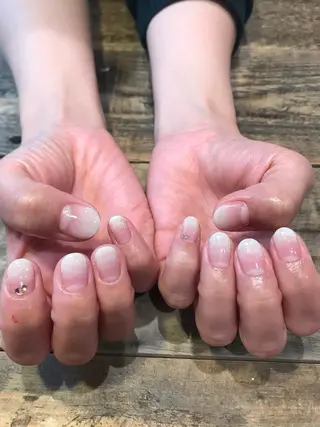 ネイル 佐藤  悠子のネイルデザイン