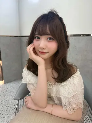 セミロング カラー yui🎀透明感 ベージュカラー／博多のヘアスタイル