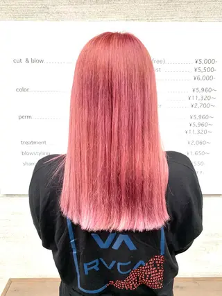 セミロング ハニーバイ コードのヘアスタイル