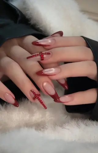 ネイル Mew_Sanie所属・Sanie Salonのネイルデザイン