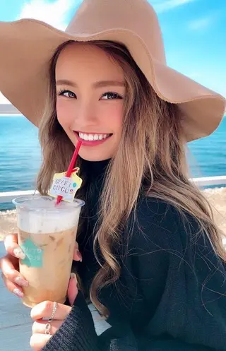 ロング カラー パーマ ヘアアレンジ Device ディバイスのヘアスタイル