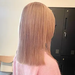 カラー ブリーチカラー×艶 🍨mihoのヘアスタイル