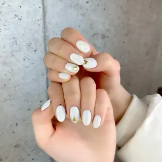 ミディアム カラー パーマ ヘアアレンジ メンズ キッズ ネイル マツエク・マツパ アイブロウ Salon Kのネイルデザイン