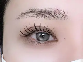 マツエク・マツパ amans eyeの眉毛・アイブロウイメージ