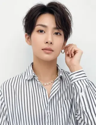 メンズ hair＆make EARTH 湘南台所属・EIJI メンズ特化/パーマのヘアスタイル