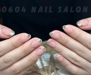 ネイル ishiro 🍂のネイルデザイン