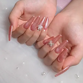 ネイル PINKY所属・PINKY♡ YUIのネイルデザイン