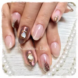 ネイル Nailsalon Lilyのネイルデザイン