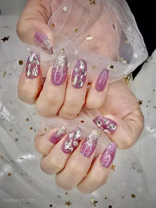 ネイル I-nailロング /ワンホン/キラキラのネイルデザイン