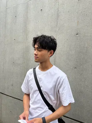 ショート SHOTA ハイライト/パーマのヘアスタイル