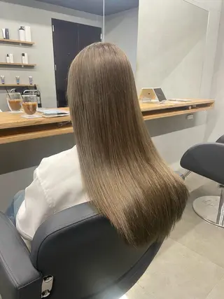 ロング ひより ／Nのヘアスタイル