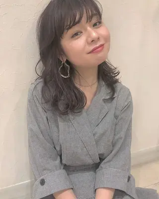 セミロング カラー nakahara madokaのヘアスタイル