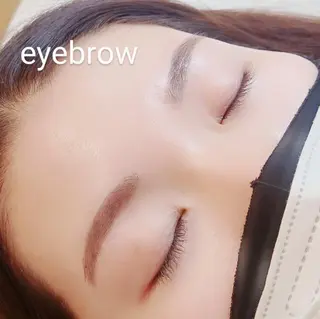 マツエク・マツパ NAZ eyelash&eyebrow by medical salon所属・NAZ 表参道 Tomokoのマツエク・マツパデザイン
