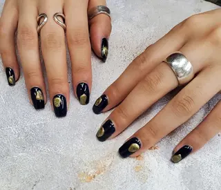 ネイル nailstudio eviz新宿店のネイルデザイン