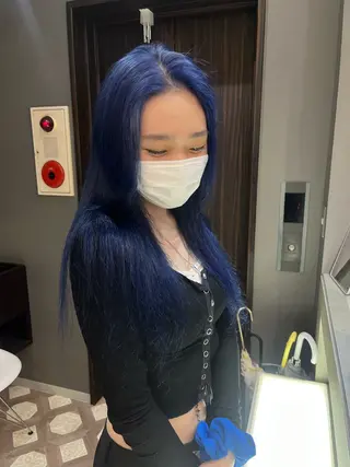 カラー ユイ☆ハイトーン ☆ブリーチデザインのヘアスタイル