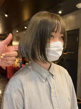 ミディアム カラー haco＋所属・圧倒的デザイン力 店長🎨RENAのヘアスタイル