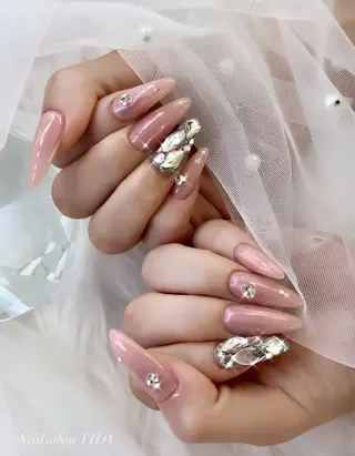 ネイル TIDY M&Mのネイルデザイン