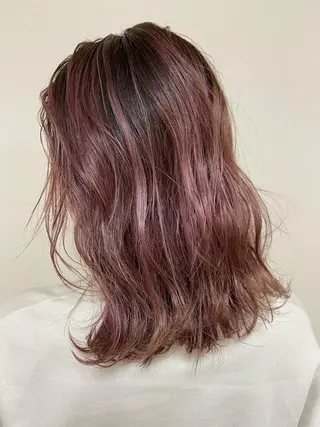 セミロング カラー 【カラーリスト】 Likka.のヘアスタイル