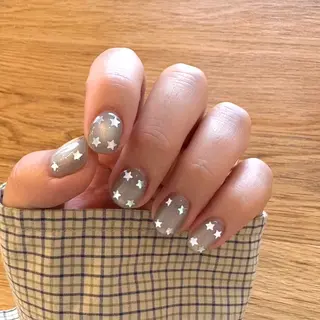 ネイル F. Lenaのネイルデザイン