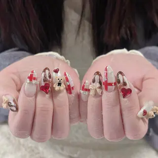 ネイル LilyLala Nailsalonのネイルデザイン