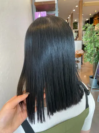 ミディアム 希優🌺ソムリエ /ブリーチ/カットのヘアスタイル