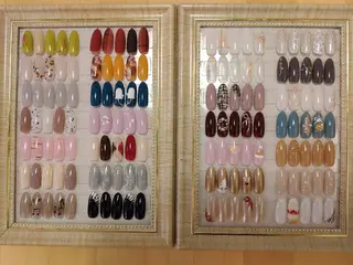 ネイル ジェヌインネイル 河内のネイルデザイン