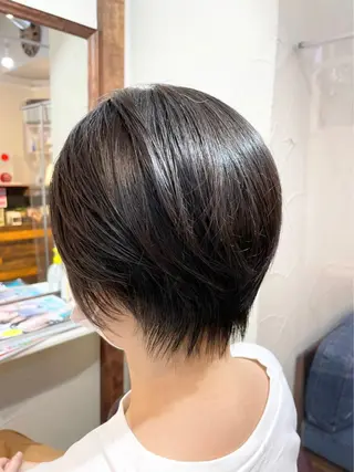 ショート 貝沼 直のヘアスタイル