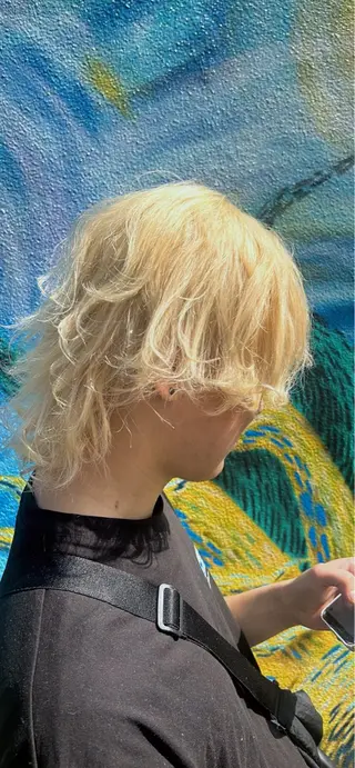 カラー メンズ 有働由良／ハイトーン ／韓国メンズヘアのヘアスタイル