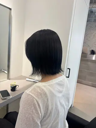 ショート カラー EIGHT ／SHU🩶のヘアスタイル