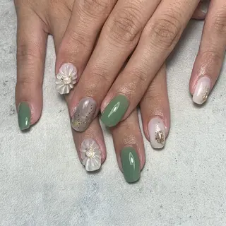 ネイル atelier　FIORITURA所属・FIORITURA aiのネイルデザイン