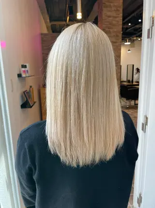 ミディアム SALOWIN心斎橋Suite店所属・【髪質改善の専門店】 🫧鷹司郎のヘアスタイル