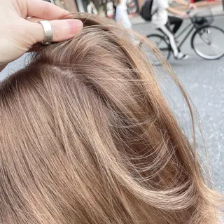 ミディアム カラー 髪質改善/韓国ヘア レイヤー/新宿/ロミのヘアスタイル