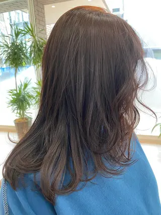 セミロング 垢抜けのプロ🪄 honoのヘアスタイル