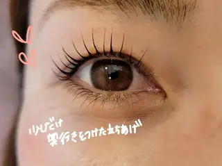 マツエク・マツパ shalm hair lounge所属・風間 莉緒のマツエク・マツパデザイン